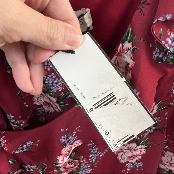 *NEW* Fame & Partners Floral Ruffle Wrap Dress - Picture 8 of 14